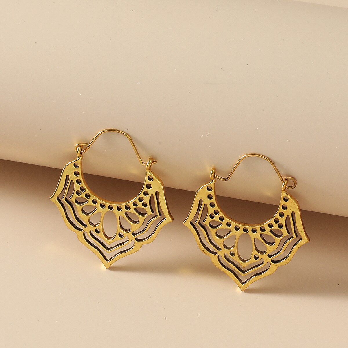 Melville™ Vintage Hollow Earrings